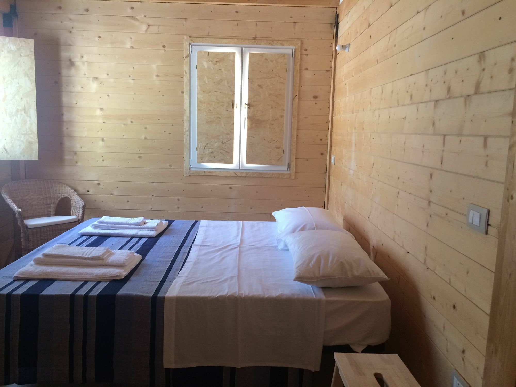 Camping Fiori Di 诺托 外观 照片